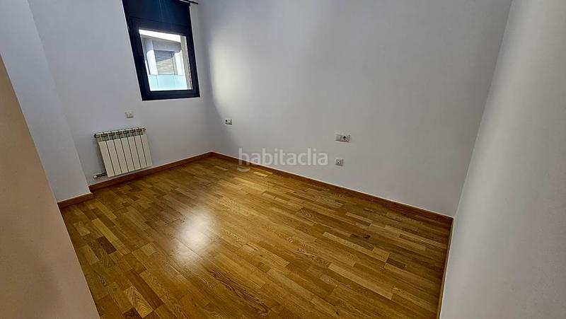 Foto 42b45e5b-4a83-4e81-a3ad-6193b9a87bb6. Miete zweistöckige wohnung mit heizung in Barri del Centre Terrassa