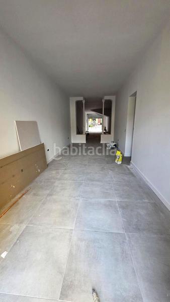 Foto 53a88e58-22e8-4939-8091-56cf9d035d89. Alquiler local comercial  en la font vella con el passeig en Terrassa
