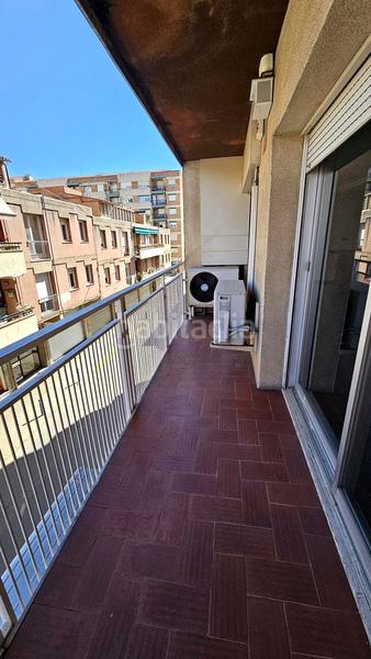 Foto 9a826753-8121-4b3c-888f-44373d12de3f. Piso gran piso junto parc vallparadis en Vallparadís - Antic Poble de Sant Pere Terrassa