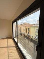 Büro  Carrer de la creu gran. Espectacular oficina completamente nueva