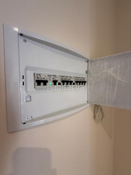 Foto 7e90b480-8c59-4fac-86a3-e69569179597. Oficina a Barri del Centre Terrassa