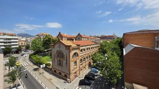 Rent Penthouse  De miquel vives. Ático en alquiler exclusivo para estudiantes