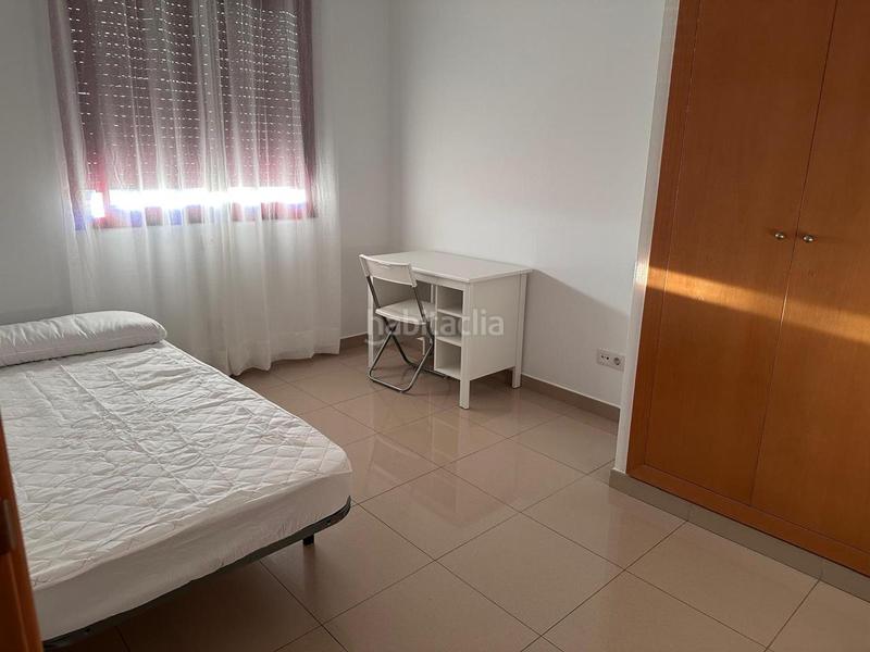 Foto 16fc6264-0586-487c-8a55-80da3960e9f2. Alquiler piso solo estudiantes o profesionales desplazados en Terrassa