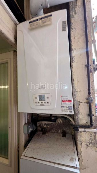 Foto 5a0ba9a4-9fe7-427a-b546-49acf6e70262. Planta baixa amb calefacció a Ca n'Aurell Terrassa