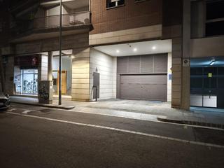 Parking coche en Carrer de Miquel Vives