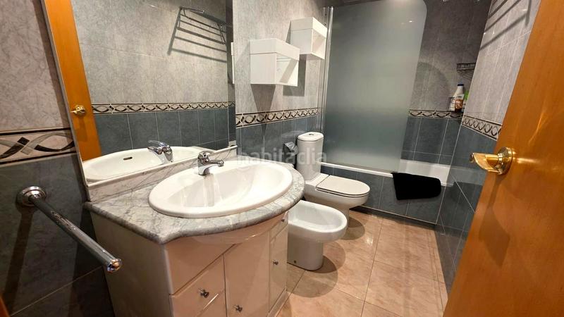 Foto 11ab2b6c-57e4-4830-ad49-04a1e462ab1c. Lloguer dúplex amb calefacció aparcament a Progrés Rubí