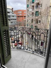 Pis  De roger de flor. Joya arquitectónica de 1936 en gràcia nova espacio, luz y encant