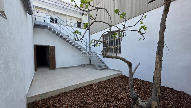 Foto f8344b94-3b83-4f88-bc8d-338315f665af. Casa adossada amb calefacció a Can Palet Terrassa