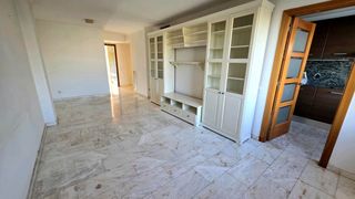 Pis  De galileu. Piso completamente exterior en rambla degara