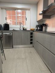 Pis  De montblanc. Fantastica vivienda amplia y exterior