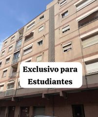 Miete Etagenwohnung  De joaquín costa. Exclusivo para estudiantes universitarios