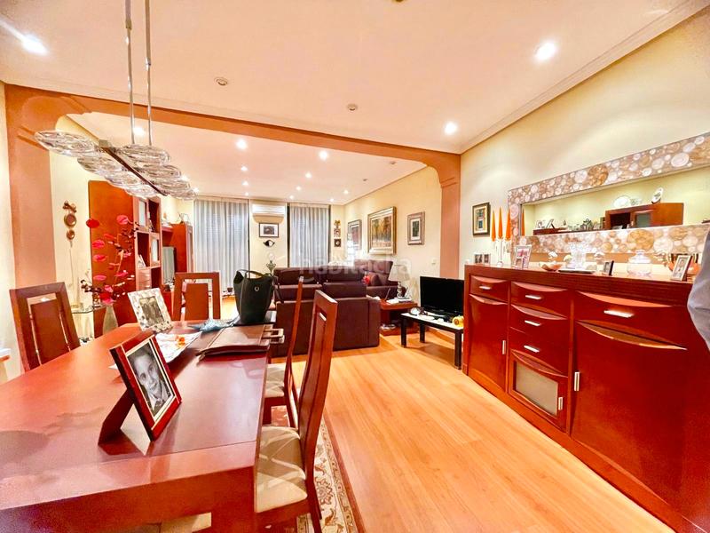 Foto 33075f03-e909-43cd-8947-2ab77ccabb70. Etagenwohnung mit heizung in Sol Madrid