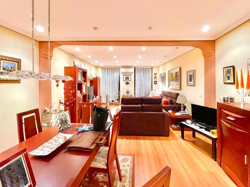 Foto 3e450e43-2deb-4a2f-8af6-98ac4eddfb5c. Etagenwohnung mit heizung in Sol Madrid