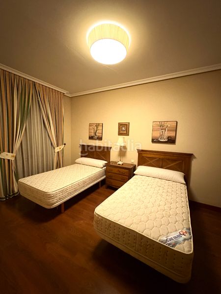 Foto 67137df9-6a11-4c2d-987e-b59bbbd4ac61. Solar industrial a Cedillo del Condado