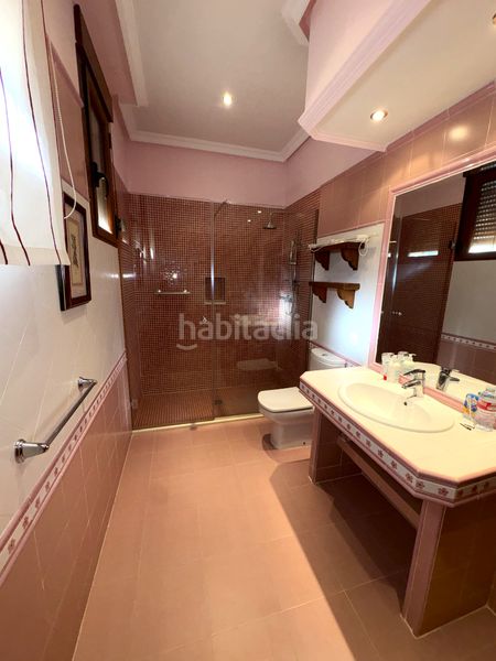 Foto 6a2e438d-afa6-48df-b009-b5a1c2247b0d. Solar industrial a Cedillo del Condado