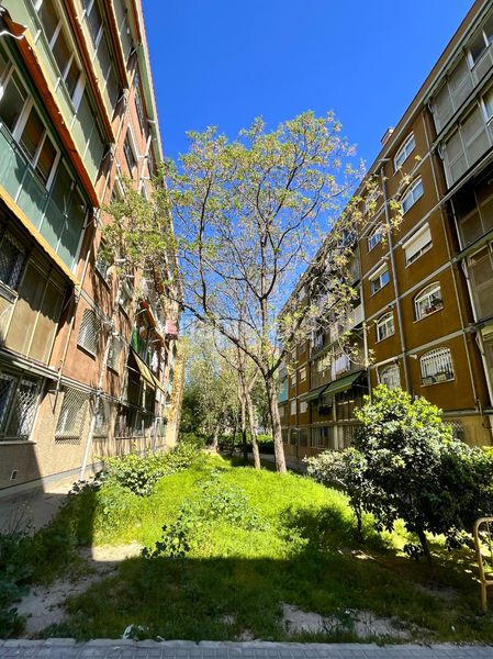 Foto dd5ff138-7fb3-4265-8e7e-60c02c405b89. Piso  en venta en calle laín calvo, Puerta del Ángel, en Madrid