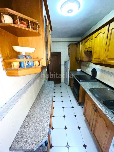 Foto 2dba5c08-5405-46cf-828a-e25bc7611cd6. Pis a Descubridores-Escritores Leganés