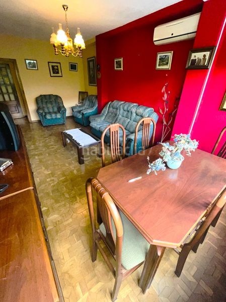 Foto 9d02ecf3-58e1-438d-a61a-403c208dcbe5. Pis a Descubridores-Escritores Leganés