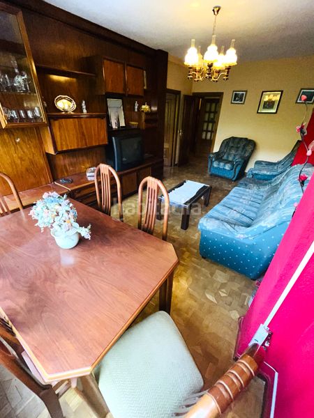 Foto de60b3f4-db35-4304-9d1c-bc9e3b5eaa25. Pis a Descubridores-Escritores Leganés