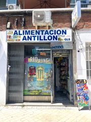 Traspàs Local Comercial  Calle de antillón. Tienda de alimentación en traspaso en calle de antillón, puerta