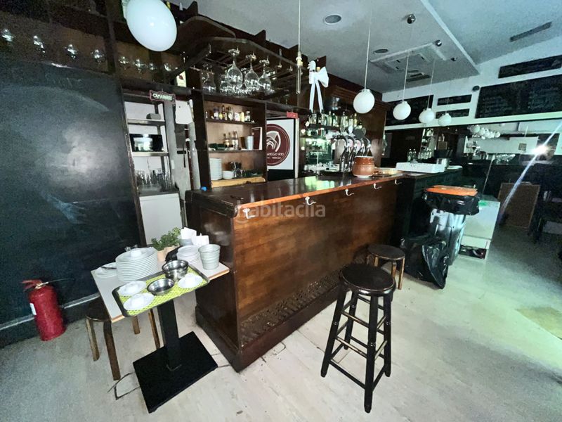 Foto b616b7f7-2618-40e2-b6a4-583213faae05. Local comercial a Acacias Madrid