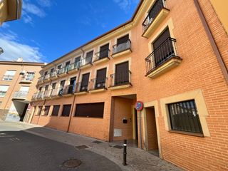 Duplex  Calle talavera. Dúplex en venta en talavera, centro, illescas