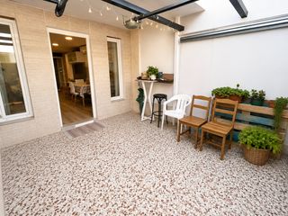 Chalet  Calle almuradiel. Chalet adosado en venta en calle almuradiel 34, vallecas, madrid