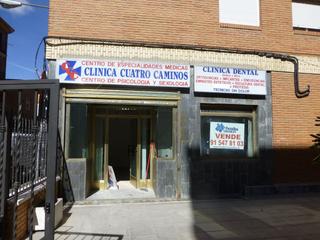 Local Comercial a Calle Montero 31