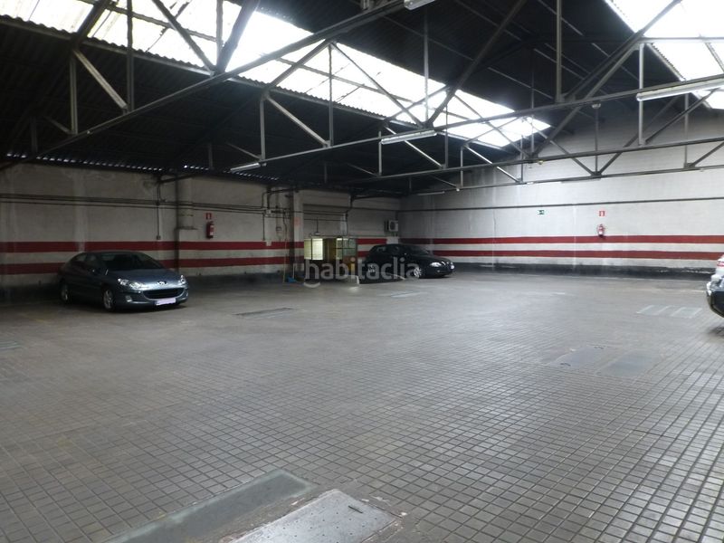 Foto 045cc961-728d-4bfb-8f5f-24ce786f5a5c. Autoparkplatz in Aluche Madrid
