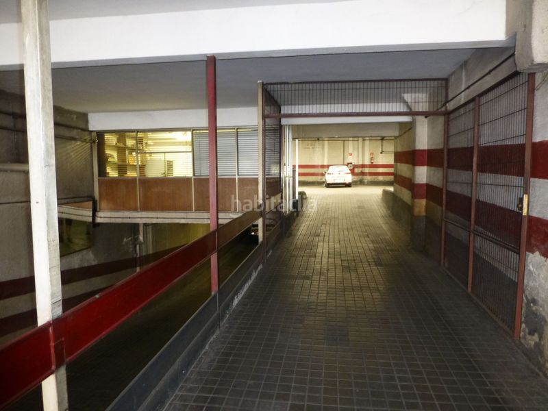 Foto c325ff76-a39b-426b-95de-3462d8f1ff5e. Autoparkplatz in Aluche Madrid