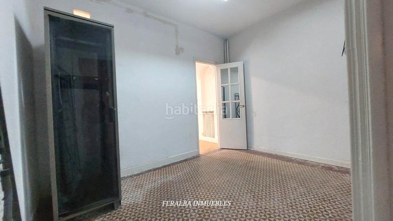 Foto 42ff3580-9cfd-479e-82f2-38b86fd186f6. Office space with heating in Recoletos Madrid