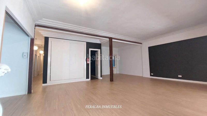 Foto 71a7eb96-6352-47c8-9694-56f2ff814b54. Office space with heating in Recoletos Madrid