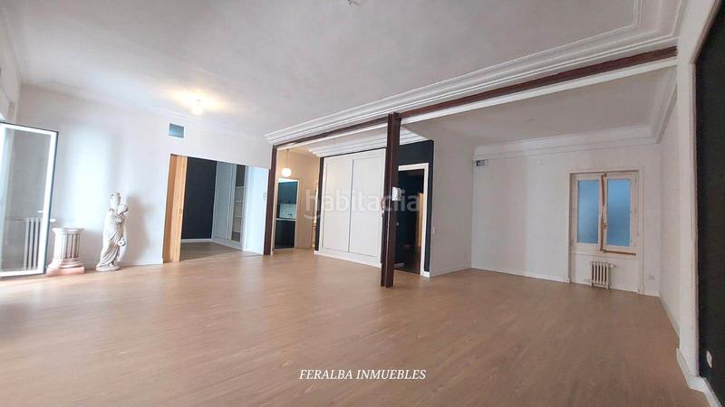 Foto f9fedb48-d060-4ff8-bd53-bb312c62d25f. Office space with heating in Recoletos Madrid