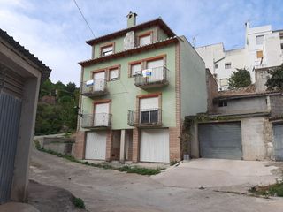 Casa adosada  Calle eras pantano 5 planta bajo puerta b. Adosado en cirat, castellon/castello, comunitat valenciana,