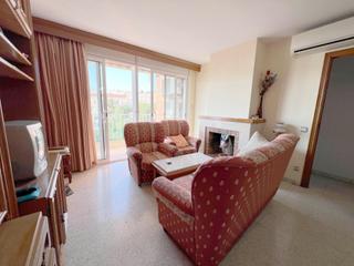 Location Appartement à Peramàs. Estupendo piso amplio y luminoso sin amueblar