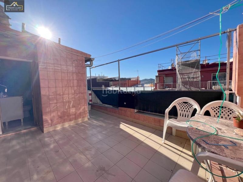 Foto 9343d001-e1ec-4685-a0f8-54d1d4cbe529. Ático  una oportunidad para reformar a tu gusto! en Badalona