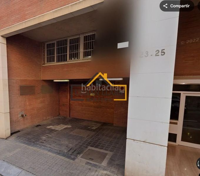 Foto 37fa9805-fb38-45a6-b91b-e40a3d09d0a7. Aparcament cotxe a Tres Torres Barcelona