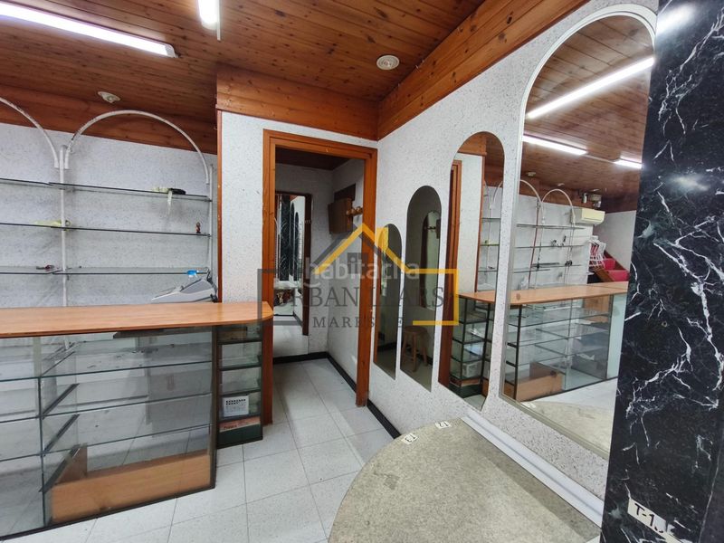 Foto cf50441a-d330-4d2e-8f9d-173cb7671b64. Local comercial a Centre Rubí