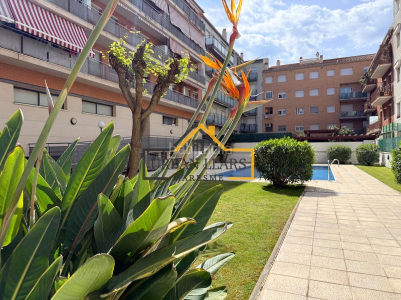 Foto a84aaa5b-e138-487d-b466-c8cff59e0a12. Dúplex amb calefacció piscina a Calella
