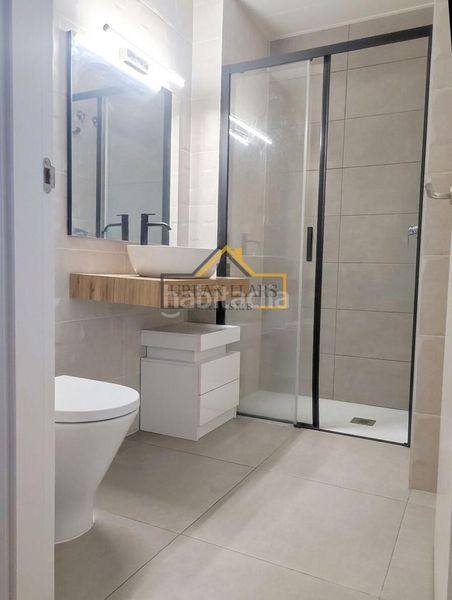 Foto f838f391-df24-431f-9625-883c1089d52e. Planta baixa amb calefacció a Centre Mataró