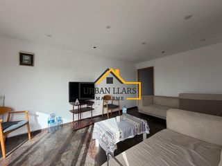 Appartamento in Cerdanyola Sud. Piso de 3 habitaciones dobles