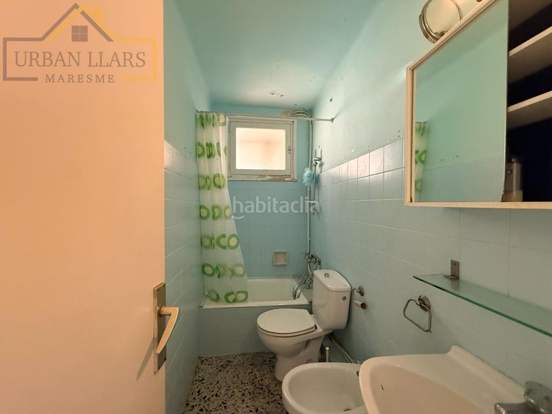 Foto 0a2afa7f-5837-4113-aada-485bf5f24e9c. Pis a Peramàs Mataró