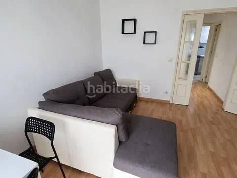 Foto 3560e175-c7a3-42a0-8fb0-b2ce23f7837d. Pis a La Teixonera Barcelona