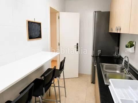 Foto 9dfa7973-e637-402d-8592-68422b1df6f2. Pis a La Teixonera Barcelona
