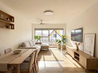 Appartement  Carrer de miquel biada. Centrico piso con ascensor