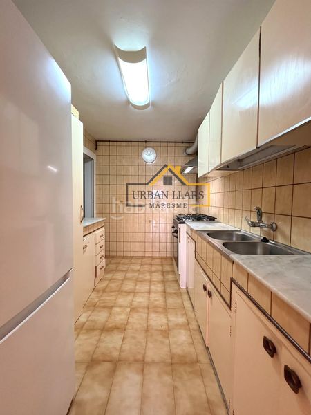 Foto f9f17eff-45a0-48f7-80e3-63e3d023fbf7. Appartement dans Eixample Mataró