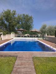 Casa en La Dehesa de Moratalaz. Oportunidad nica exclusivo chalet con un espectacular jardn co