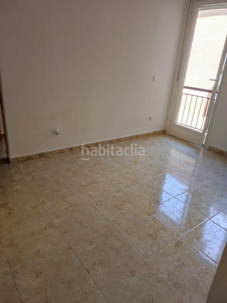 Foto f37f19d9-7472-4f9b-868b-2a6c9ef451b1. Alquiler piso  de alquiler en Yuncler