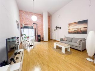 Rez-de-chaussée à Magán. Bonito piso en venta en magan con gran patio