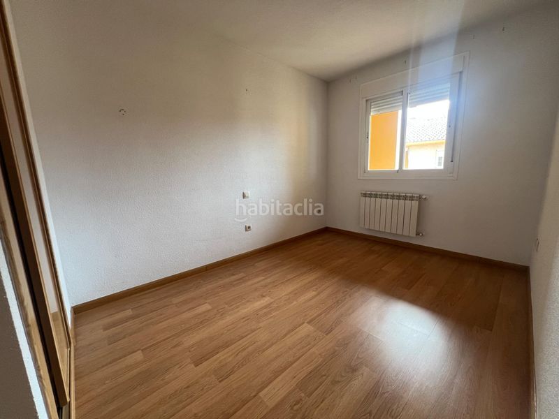 Foto 0da52b2f-be80-4579-86ee-0e8855b3f120. Casa adossada amb aparcament a Esquivias